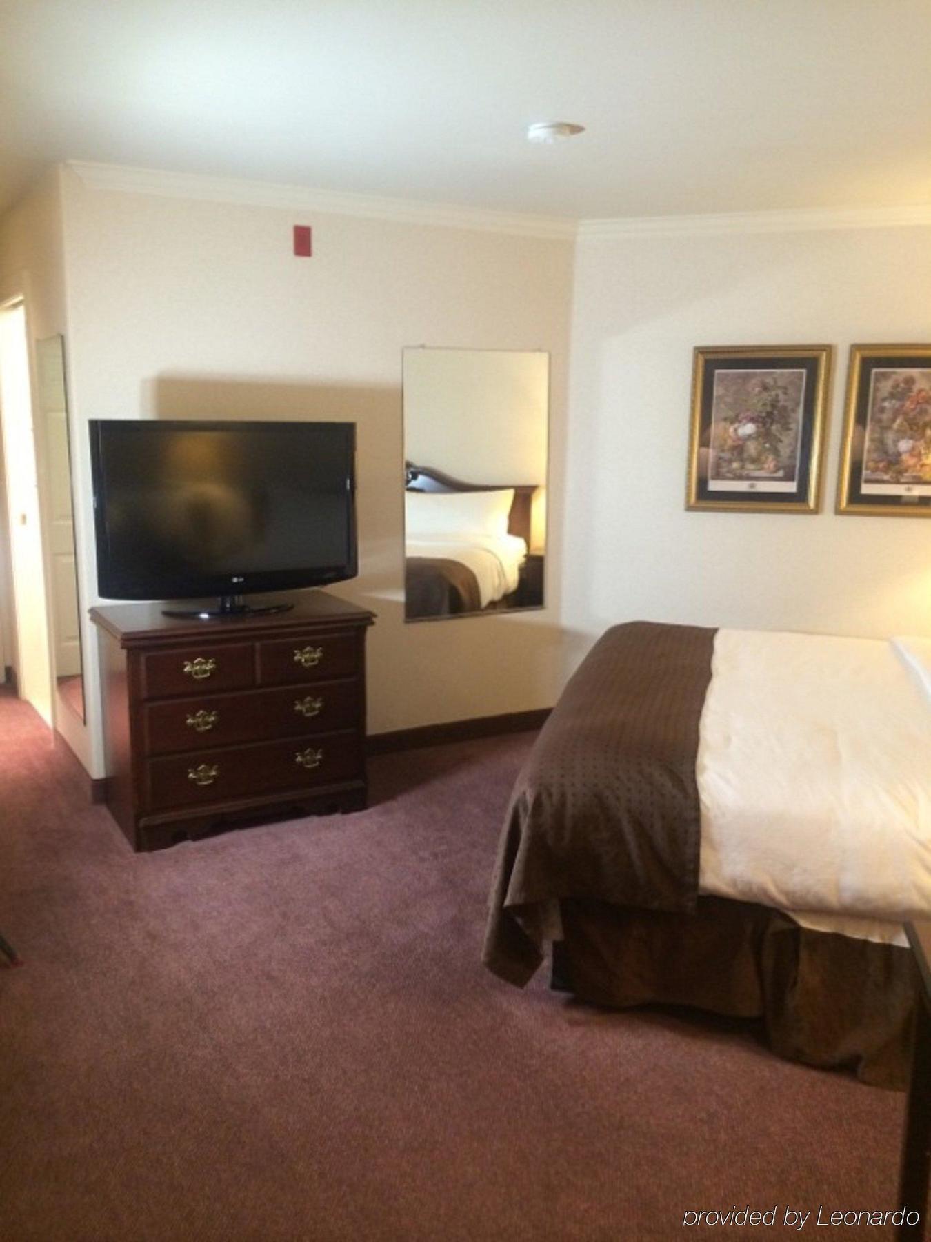 Holiday Inn Selma - Swancourt Екстериор снимка